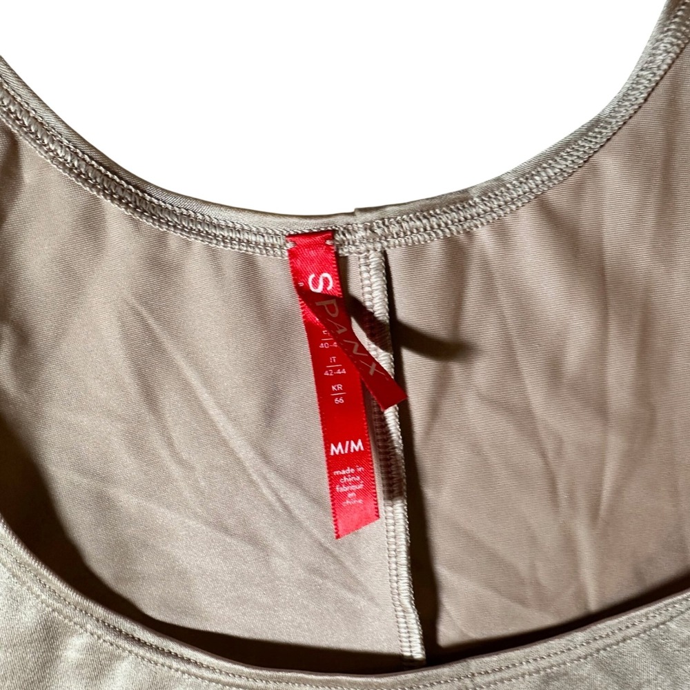 Spanx SmartGrip Slips Full Slip Shapewear Beige Tan Medium Adjustable Straps - Picture 2 of 6